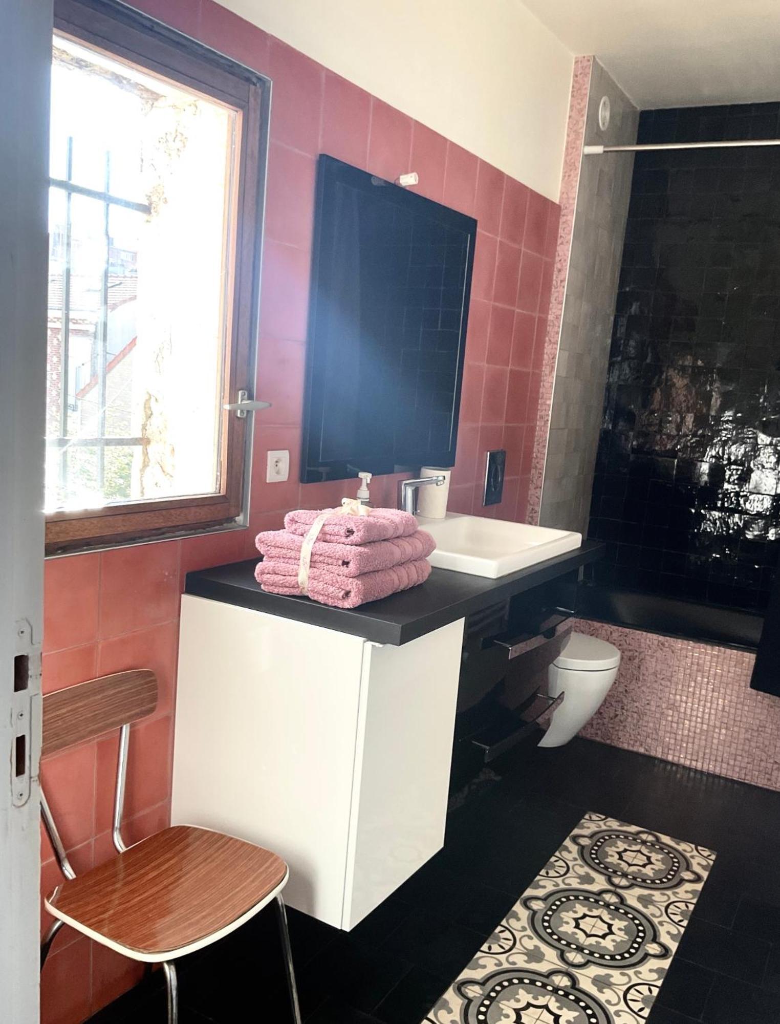 Les Marais Apartment Le Pre-Saint-Gervais Luaran gambar